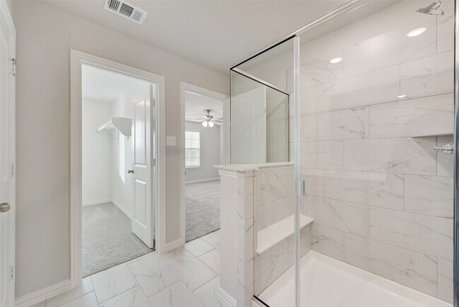 Building Photo - 225 Cranz Farm Dr