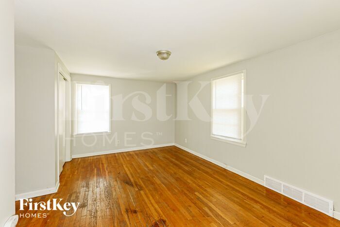 Building Photo - 13110 Donnelly Ave