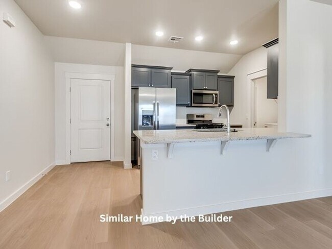 Building Photo - Stunning Brand-New 3-Bedroom Home in Guthrie!