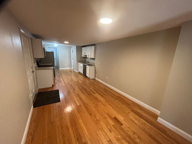 Building Photo - 204 N Franklin St