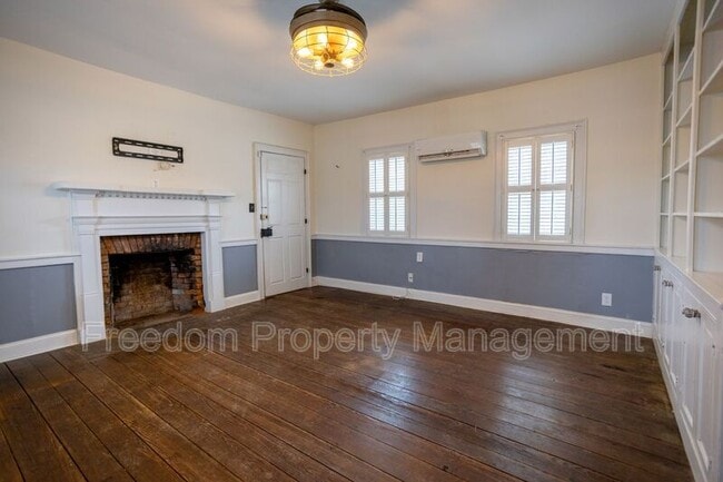 Building Photo - 8200 Buckland Mill Rd