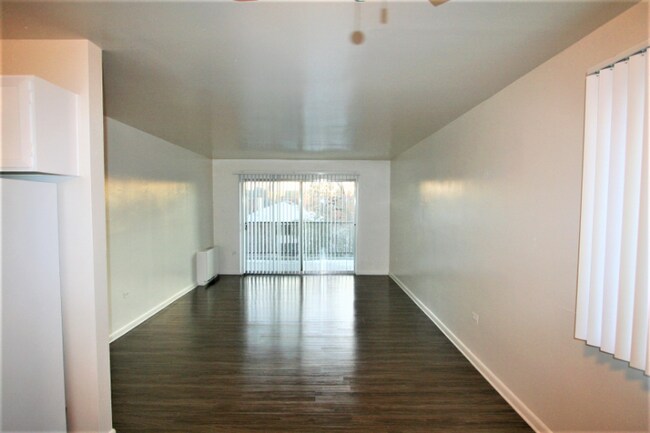 Building Photo - 909 Pearl St