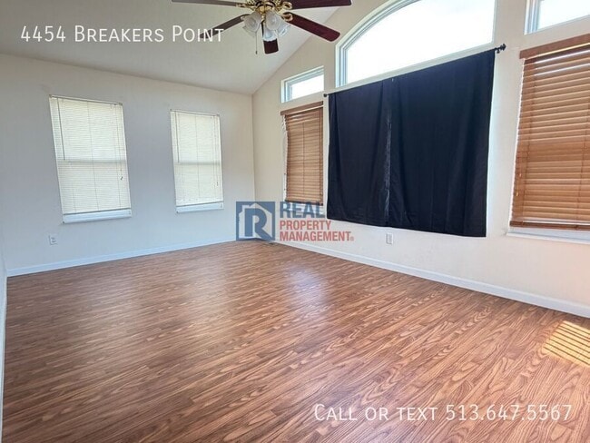 Building Photo - 4454 Breakers Point