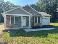 Building Photo - 61 Dewald Rd