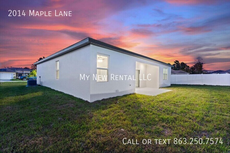 Building Photo - 2014 Maple Ln