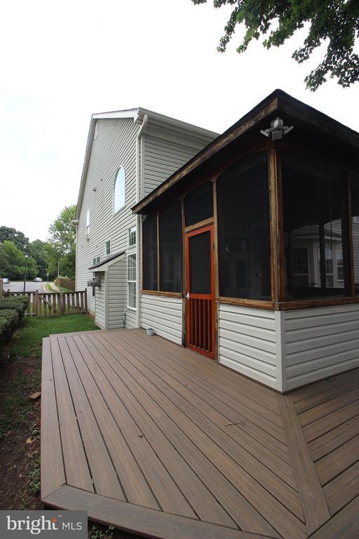 Building Photo - 14015 Wood Rock Way