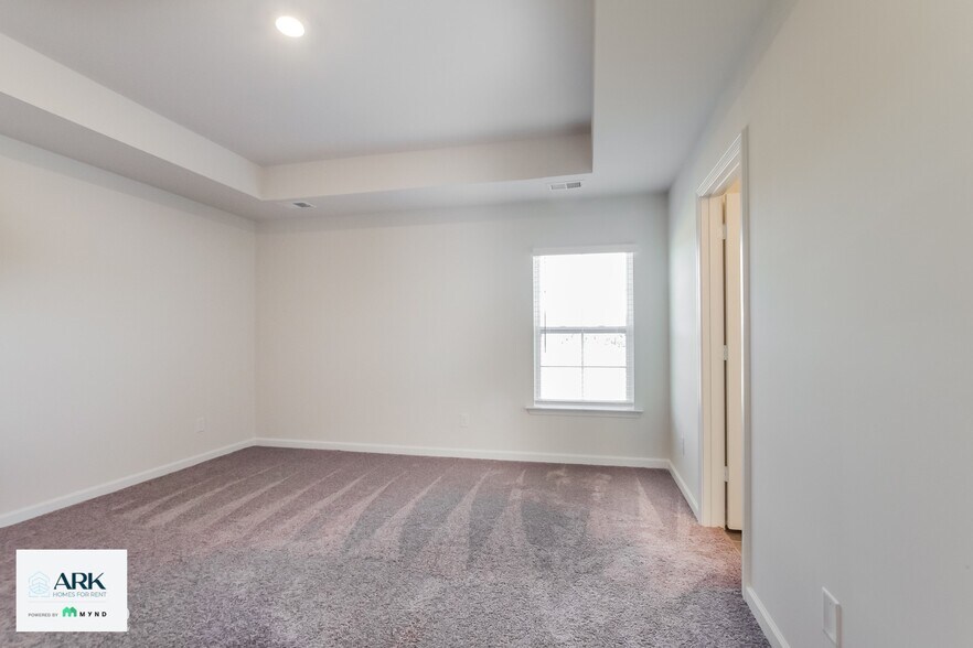 Building Photo - 130 King Buck Dr