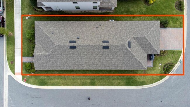 Building Photo - 16743 Herongate Dr