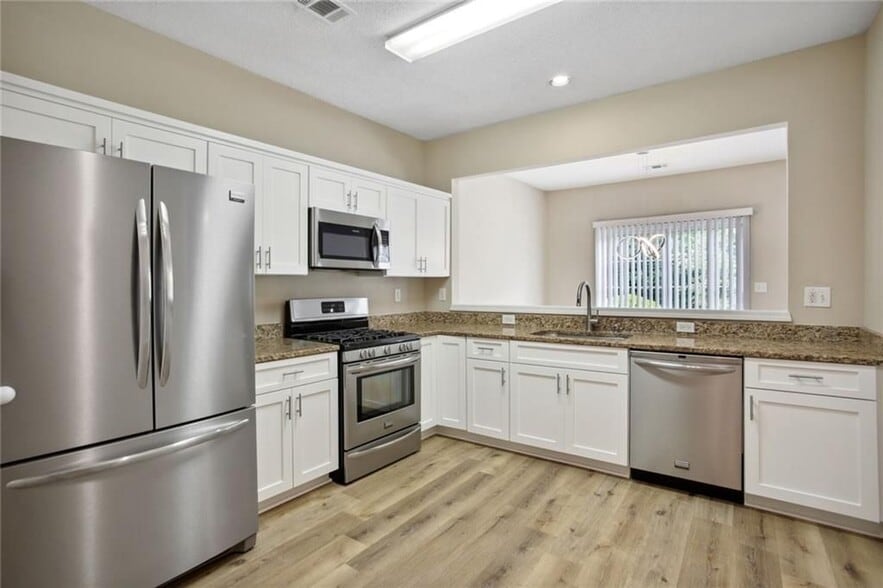 Building Photo - 3611 Elkhorn Ct NW