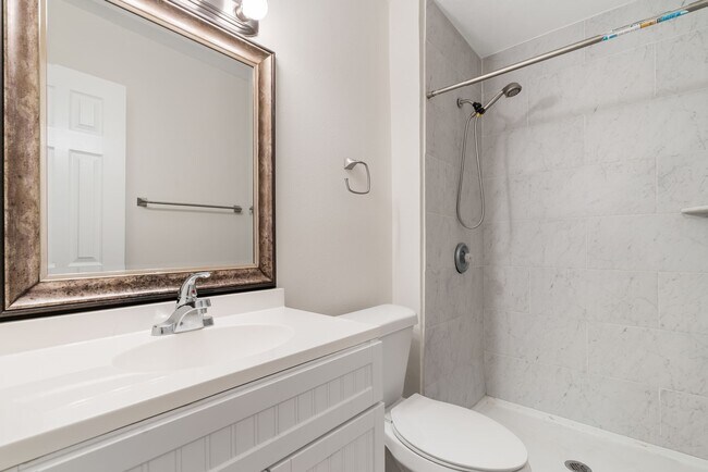 Building Photo - 1908 N Red Cedar Cir