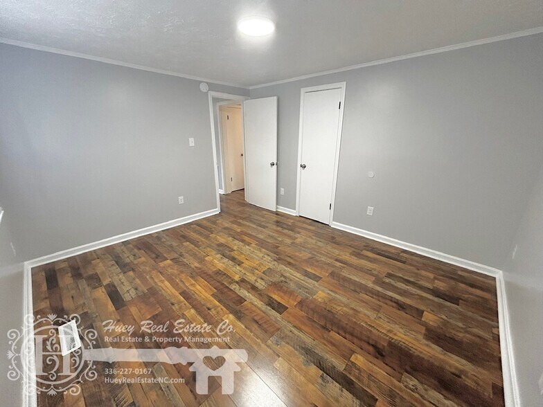 Building Photo - 201 E Gilbreath St