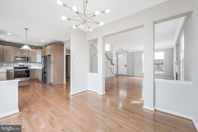 Building Photo - 21765 Tottenham Hale Ct