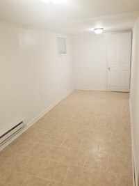 Building Photo - 5604 Cedar Ave