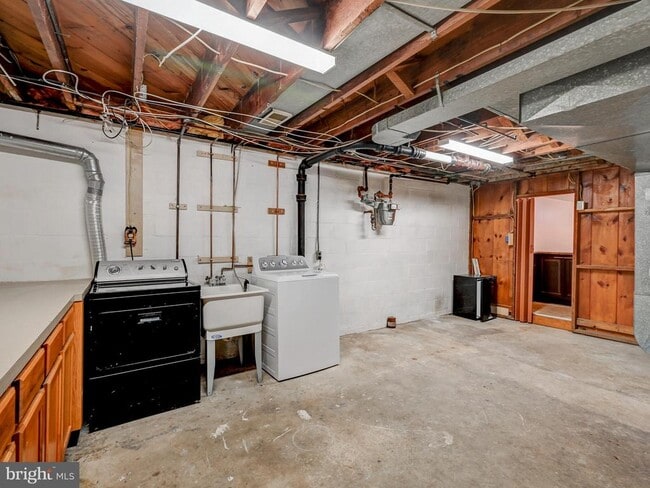 Building Photo - 3509 E Joppa Rd