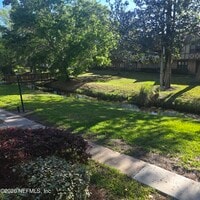 Building Photo - 8205 Kensington Square