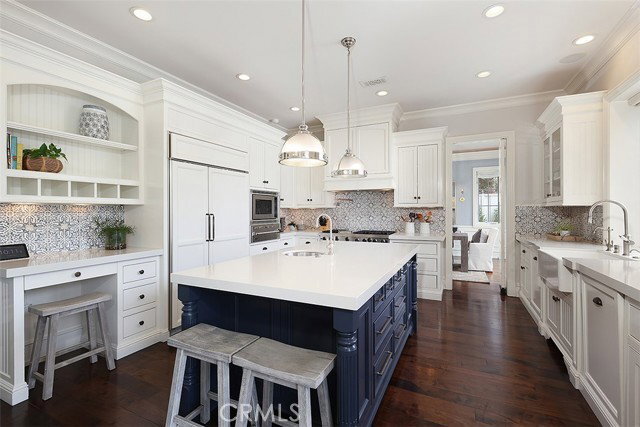 Building Photo - 1718 Port Westbourne Pl