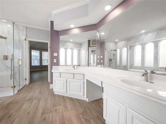 Building Photo - 22422 Water Edge Ln