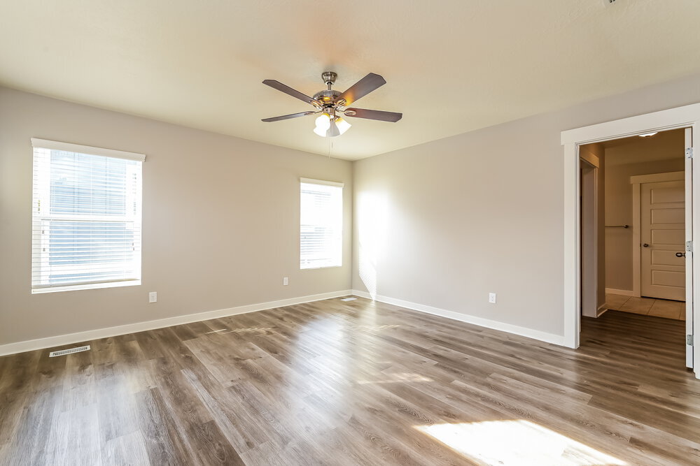 Building Photo - 13368 S Moorfield Dr