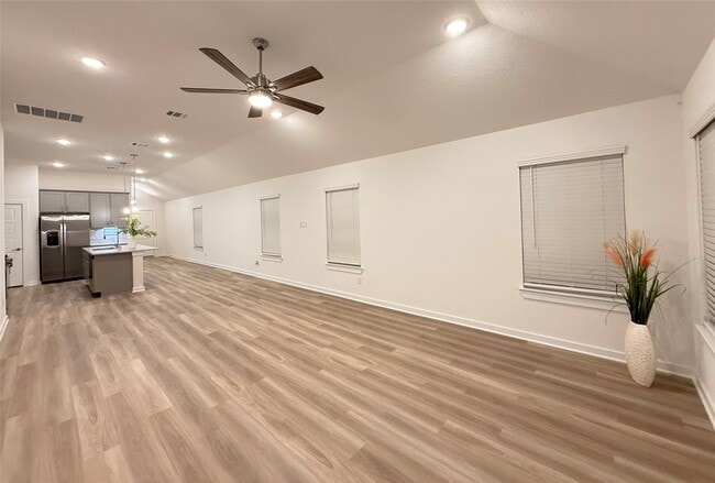 Building Photo - 3339 Silvery Bryum Dr