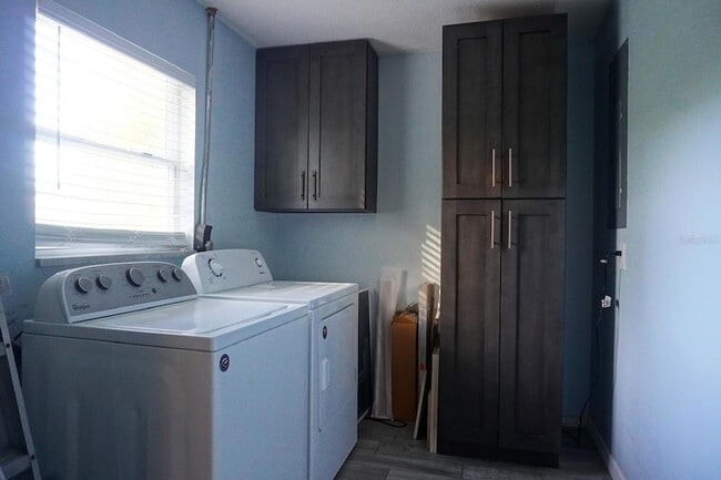 Building Photo - 668 Georgia Ave