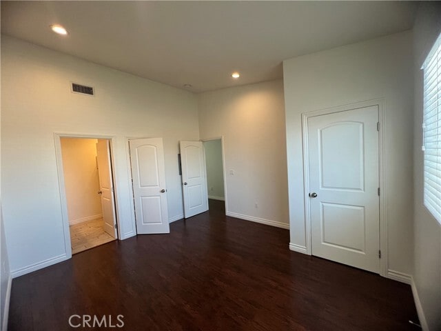 Building Photo - 10805 Pine St