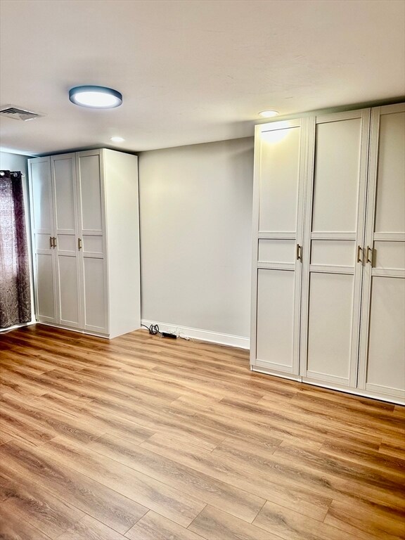 Building Photo - 5 Mission