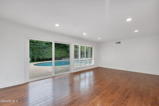 Building Photo - 1374 Breckford Ct