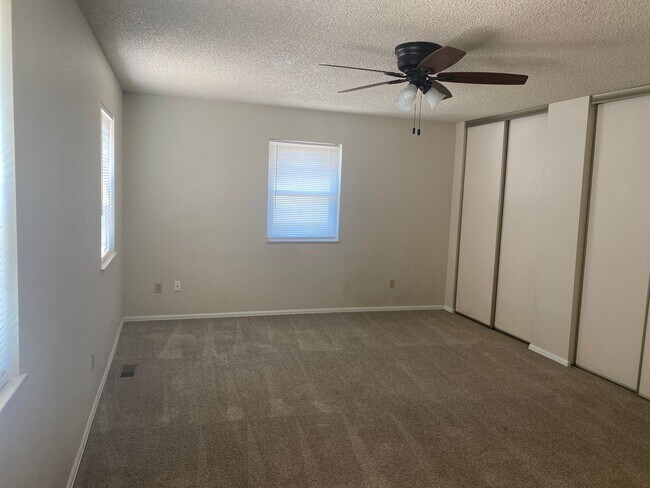 Building Photo - Fantastic 3 Bedroom, 2 Bath, 2 Car Garage,...