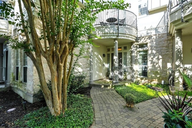 Building Photo - 2918 Ranch Rd 620 N