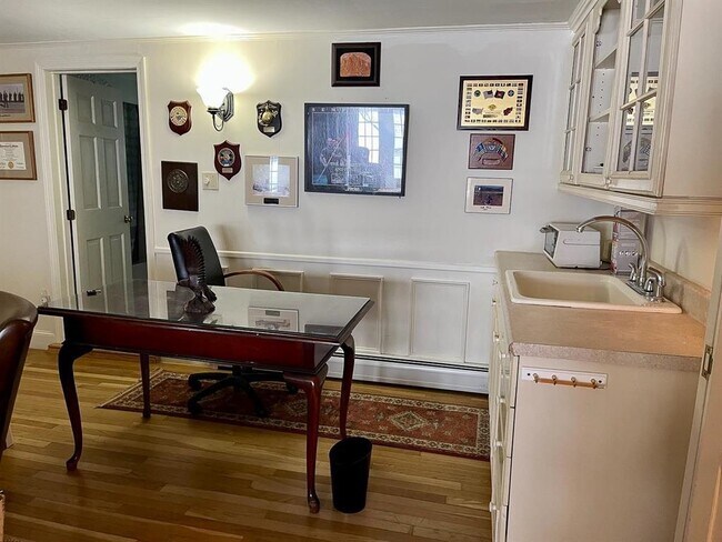 Building Photo - 1315 Mayhew Turnpike