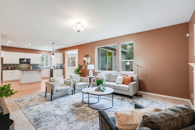 Building Photo - Beautiful 4 Bed, 3 Bath Rental Home in Bea...