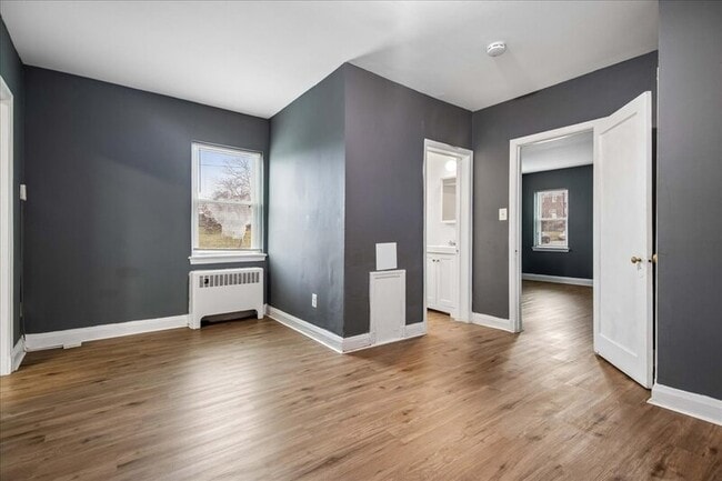 Building Photo - 1401 N Potomac St