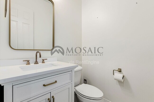 Building Photo - 800 E Tonto Pl