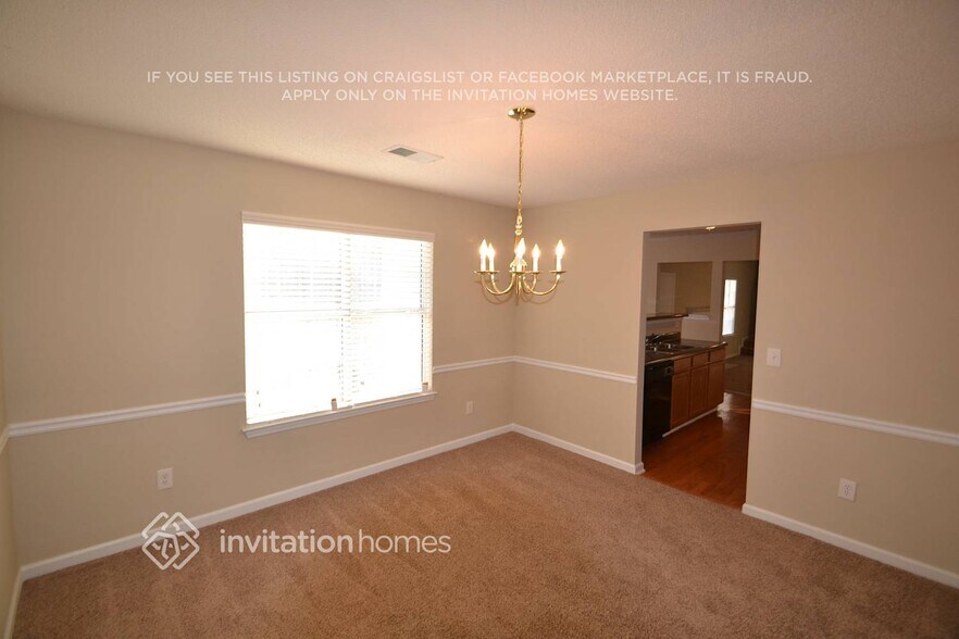 Building Photo - 624 Granite Trce