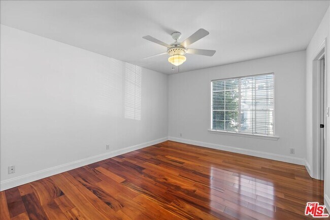 Building Photo - 1561 3rd St