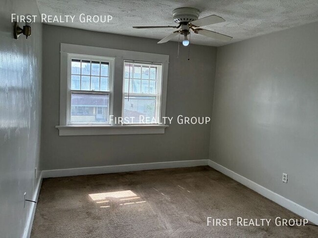 Building Photo - 222 S Findlay St