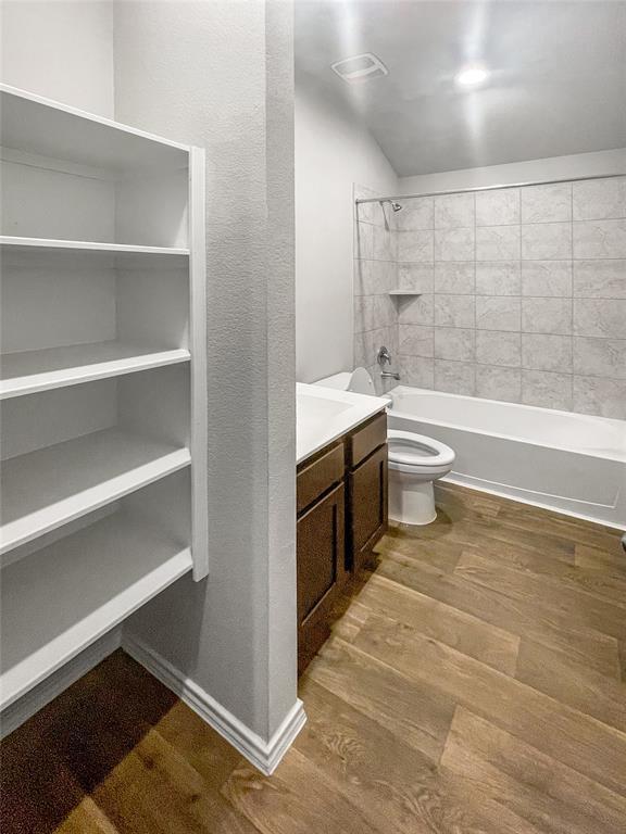 Building Photo - 5906 Warm Bungalow Ln