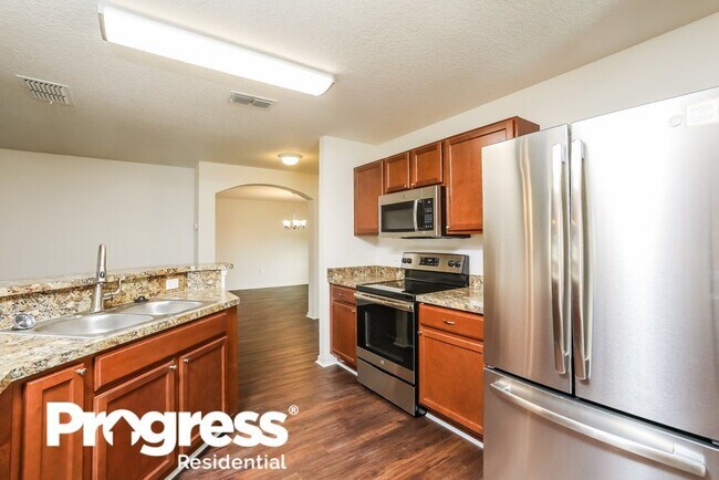 Building Photo - 2404 Bexley Dr