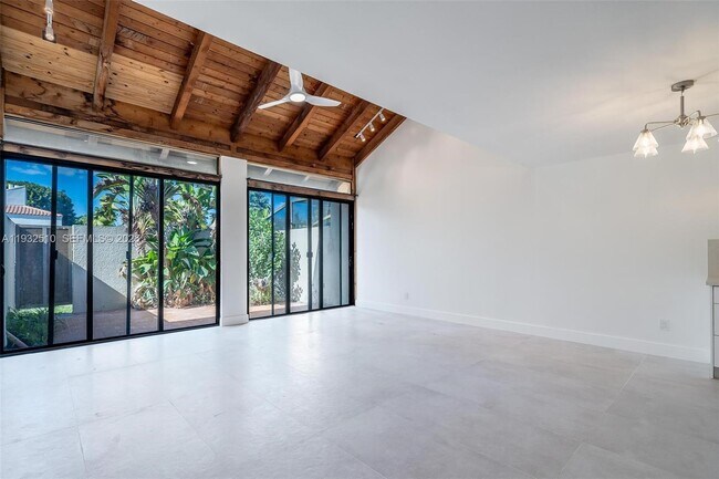 Building Photo - 8708 SW 79th Pl