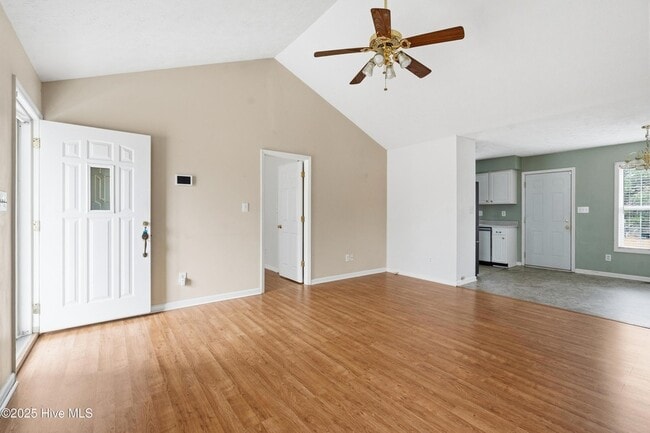 Building Photo - 558 Wiregrass Rd