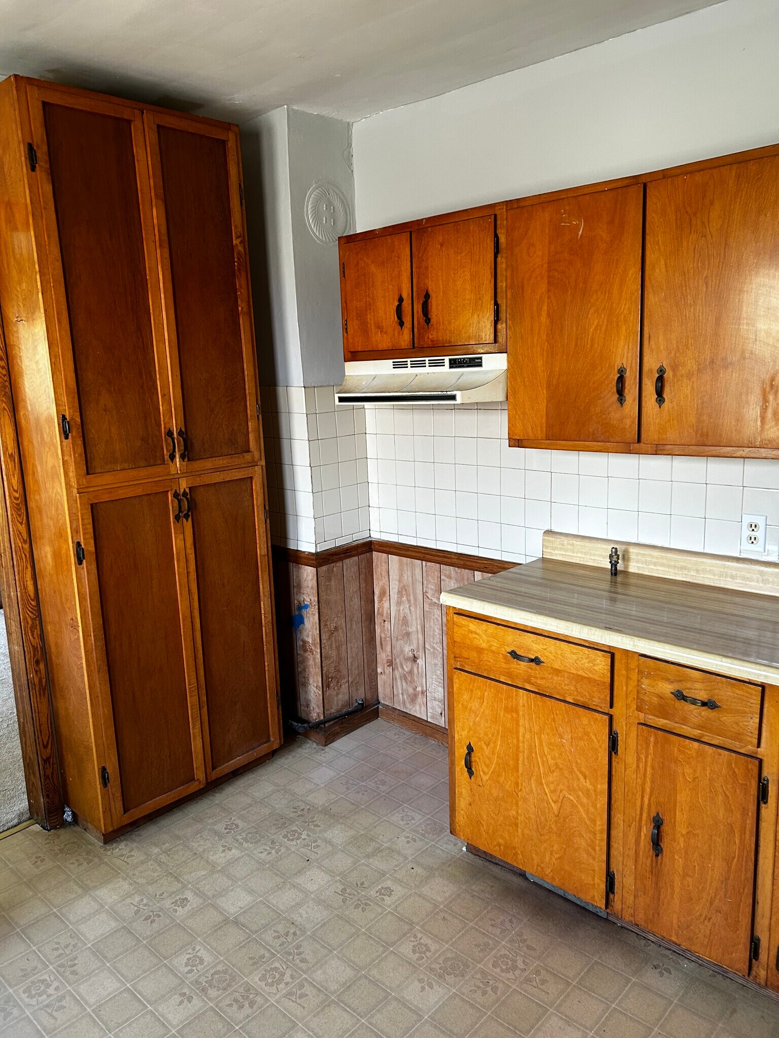 Building Photo - 314 East Ave