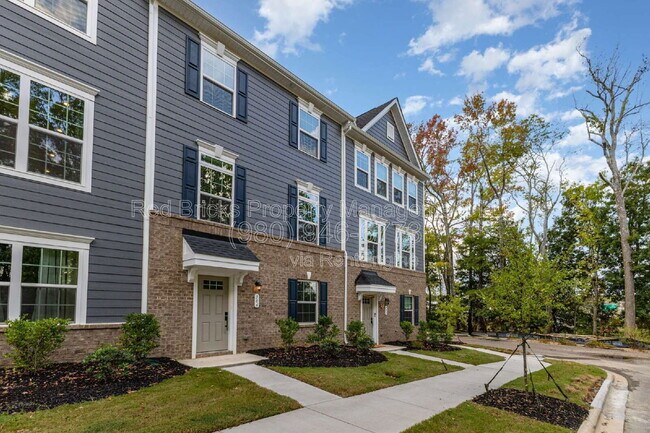 Building Photo - 306 New Gallant Dr