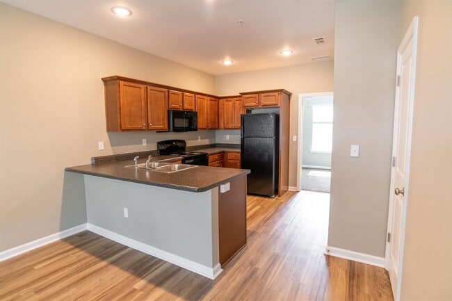 Building Photo - 2200 Del Carmel Way