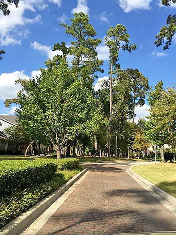 Building Photo - 21016 Alden's Oak