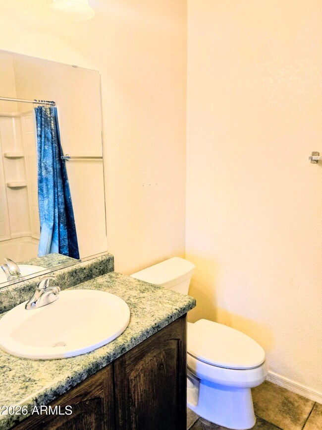 Building Photo - 1229 Questa Ct