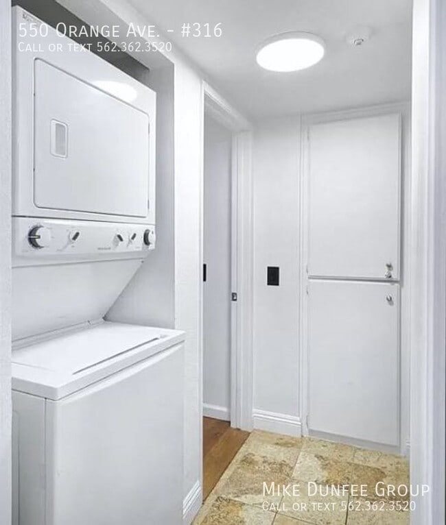 Building Photo - 550 Orange Ave