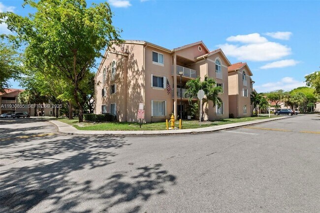 Building Photo - 15770 SW 104th Terrace