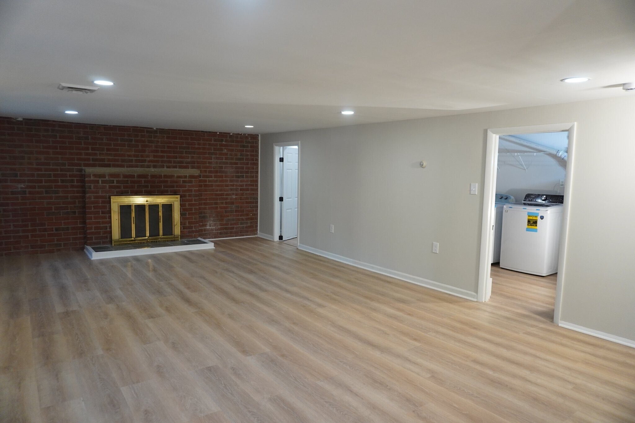 Building Photo - 239 E Timonium Rd