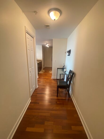 Building Photo - 345 Bayshore Blvd