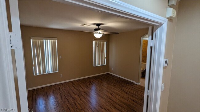 Building Photo - 1374 Louisiana Lakes Ave
